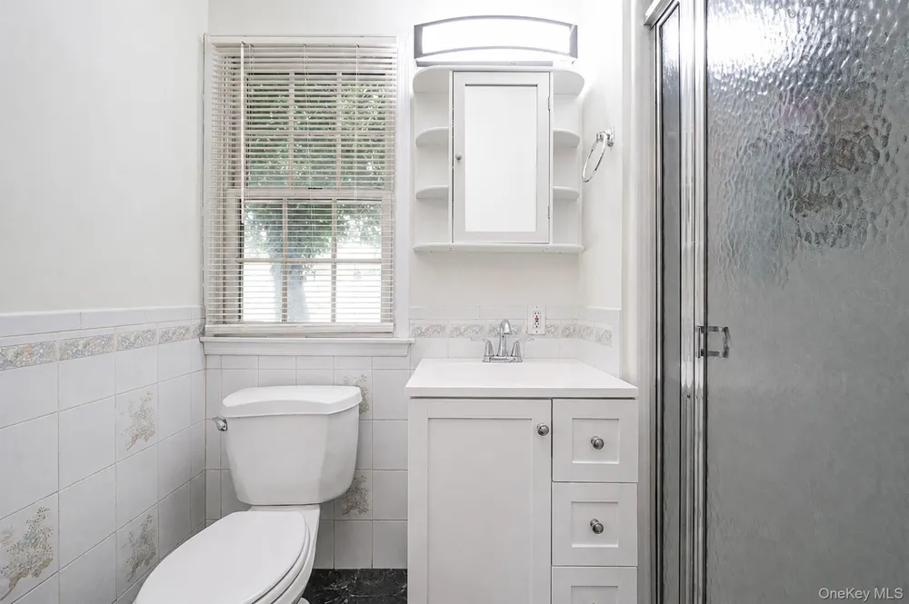 6 New York Avenue Stony Brook, NY 11790