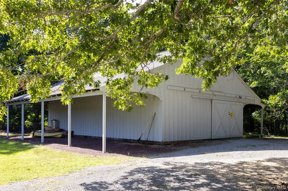 2450 Main Road Laurel, NY 11948