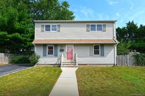 3679 Lark Street