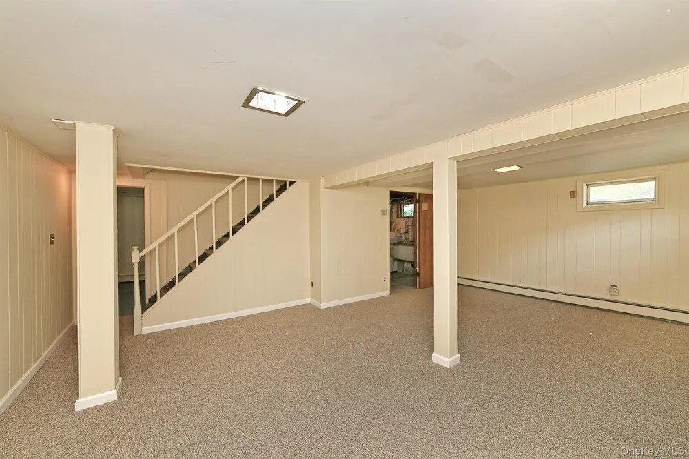 3679 Lark Street Levittown, NY 11756