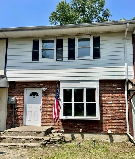 21 Black Stallion Court Middletown, NY 10940