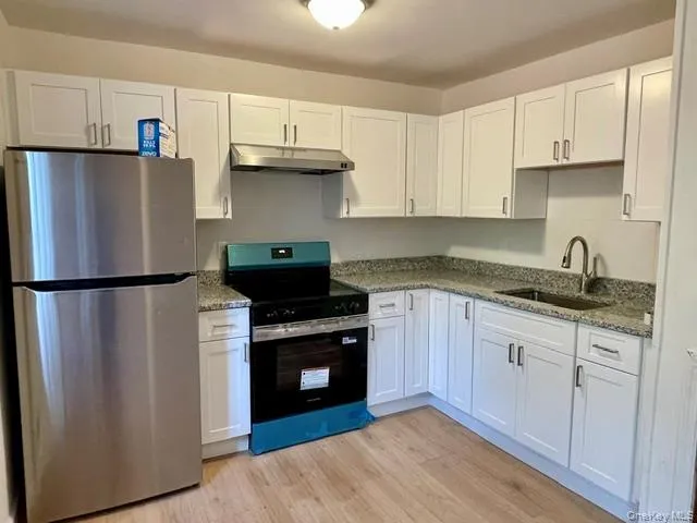 21 Black Stallion Court Middletown, NY 10940