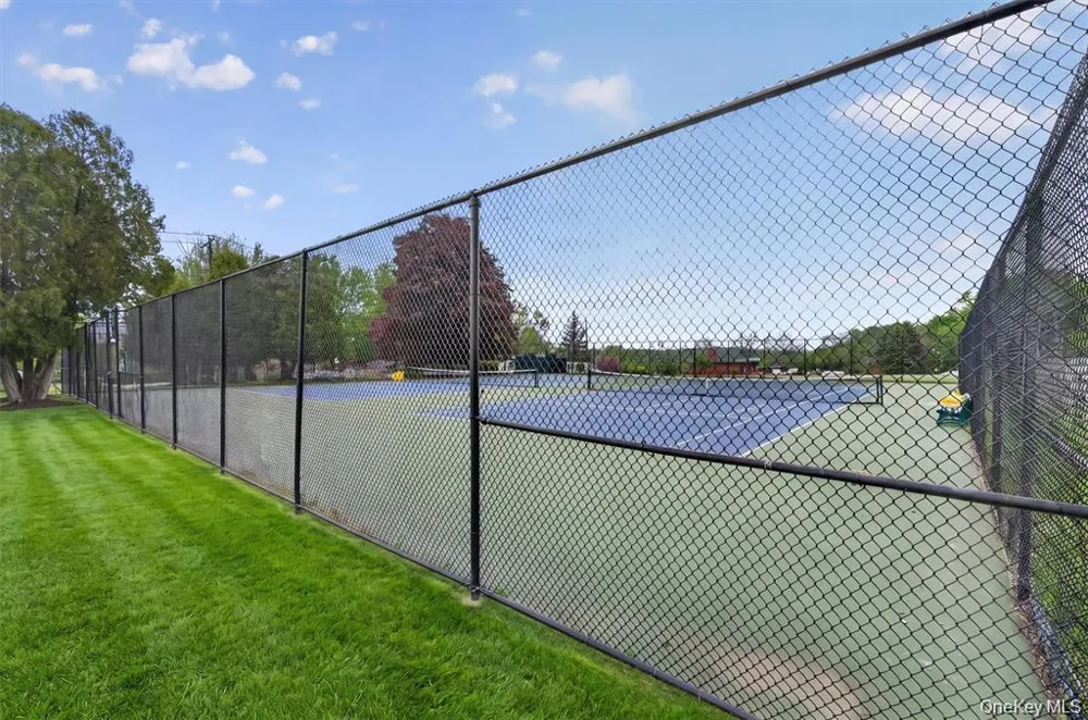 21 Black Stallion Court Middletown, NY 10940