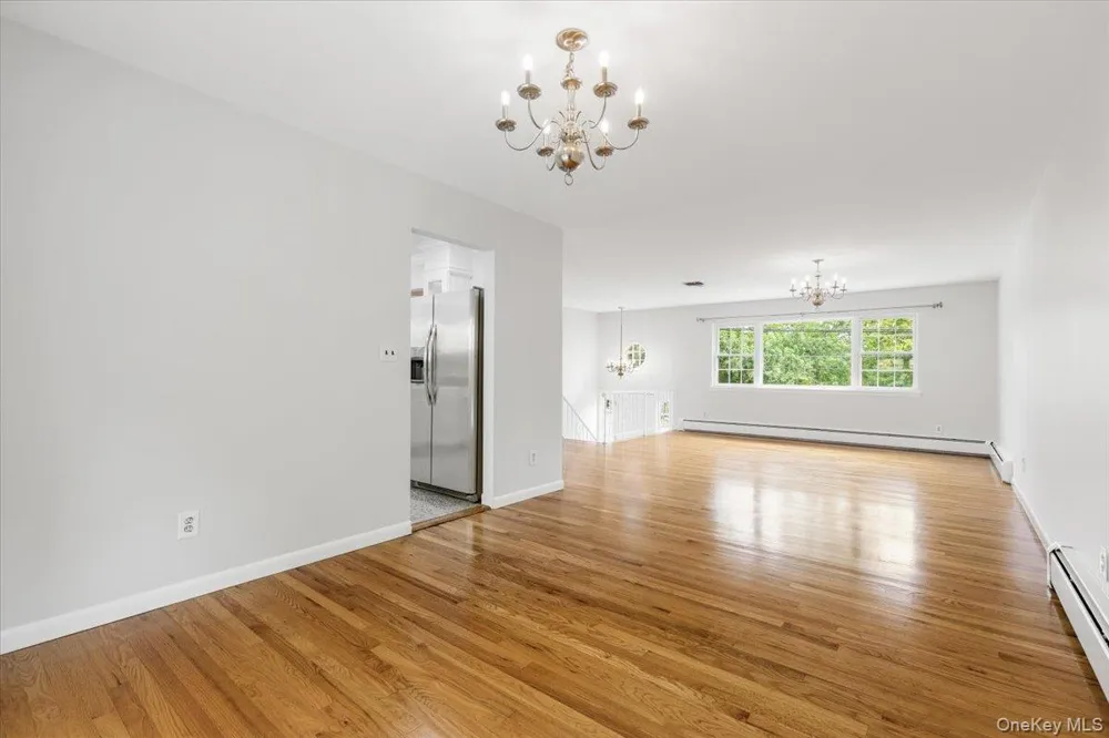 649 White Plains Road Eastchester, NY 10709
