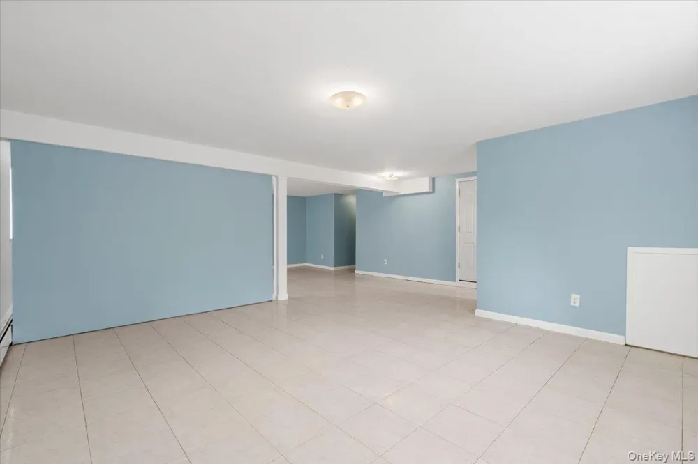 649 White Plains Road Eastchester, NY 10709