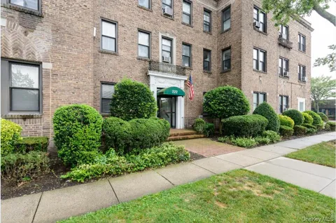 222 Seventh Street #2C