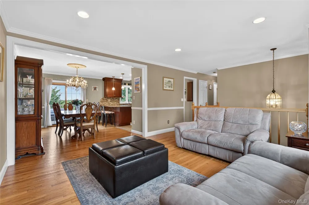 5 Columbia Circle Highland Mills, NY 10930
