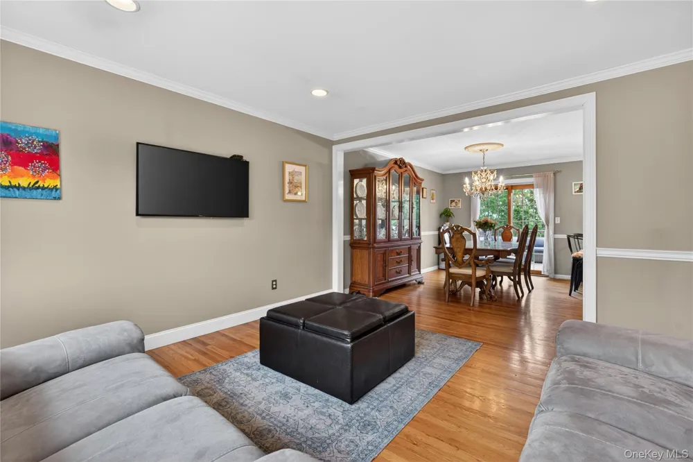 5 Columbia Circle Highland Mills, NY 10930