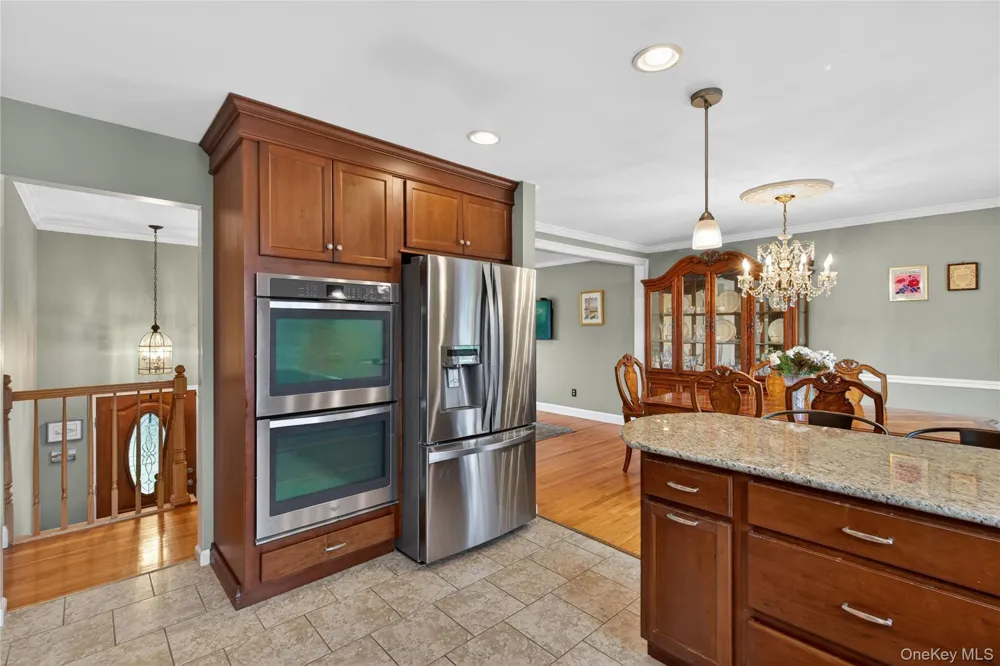 5 Columbia Circle Highland Mills, NY 10930