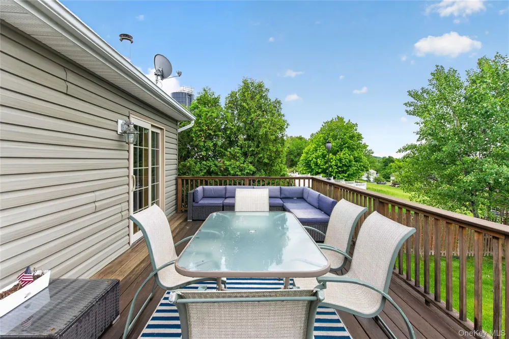 5 Columbia Circle Highland Mills, NY 10930