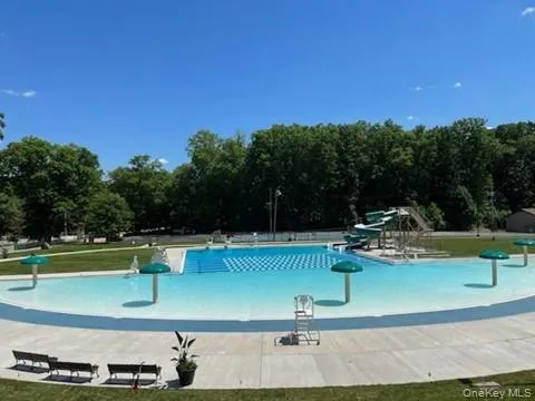 5 Columbia Circle Highland Mills, NY 10930