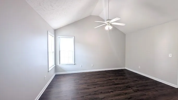 4041 Margo Cir La Vergne, TN 37086