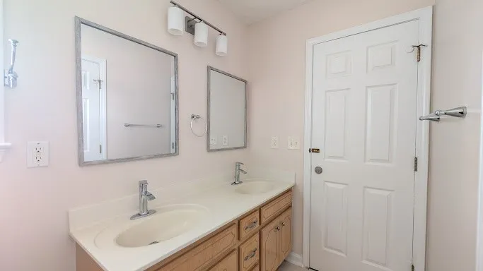 4041 Margo Cir La Vergne, TN 37086