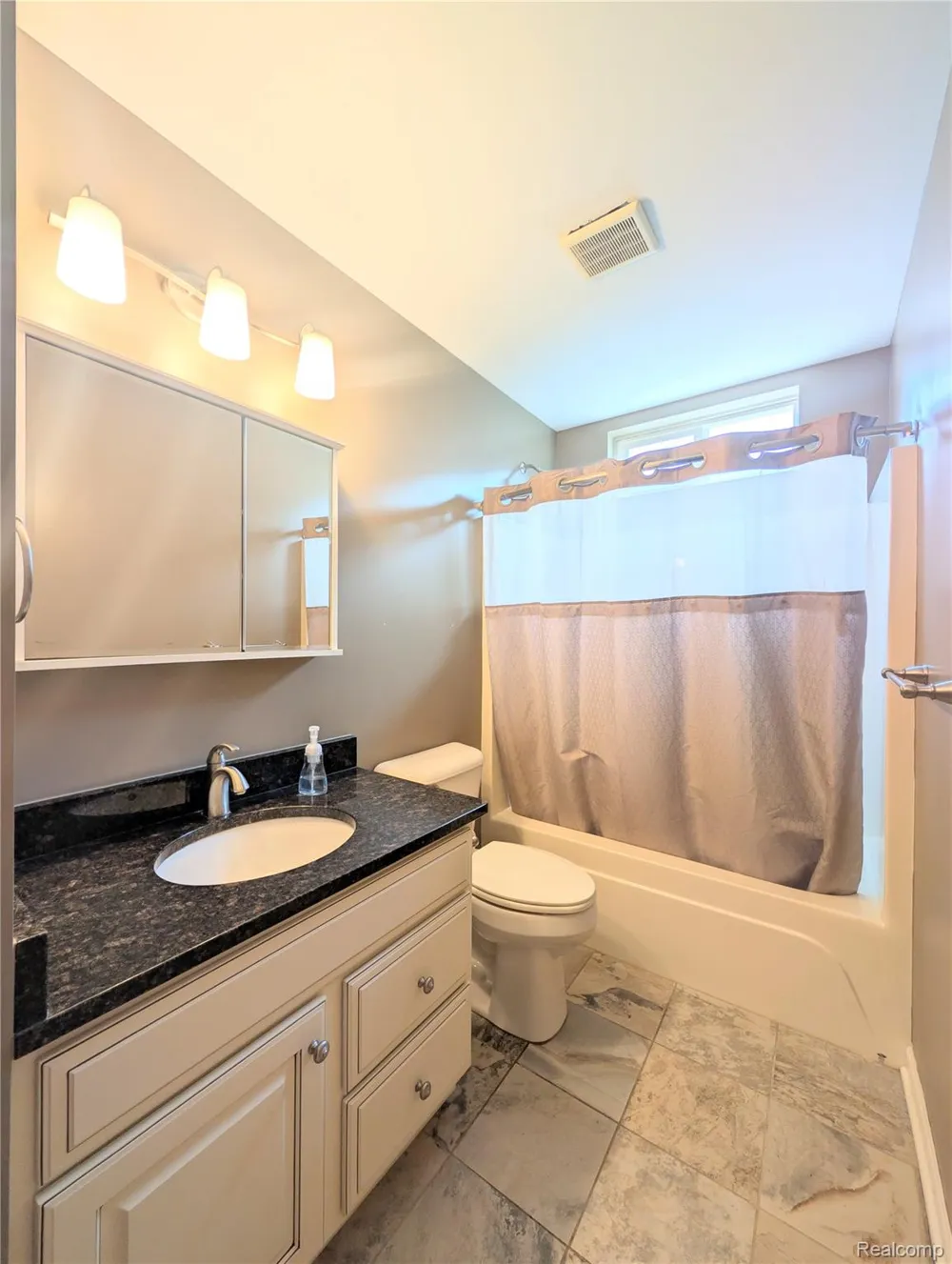 7260 Lindsey Drive Swartz Creek City, MI 48473