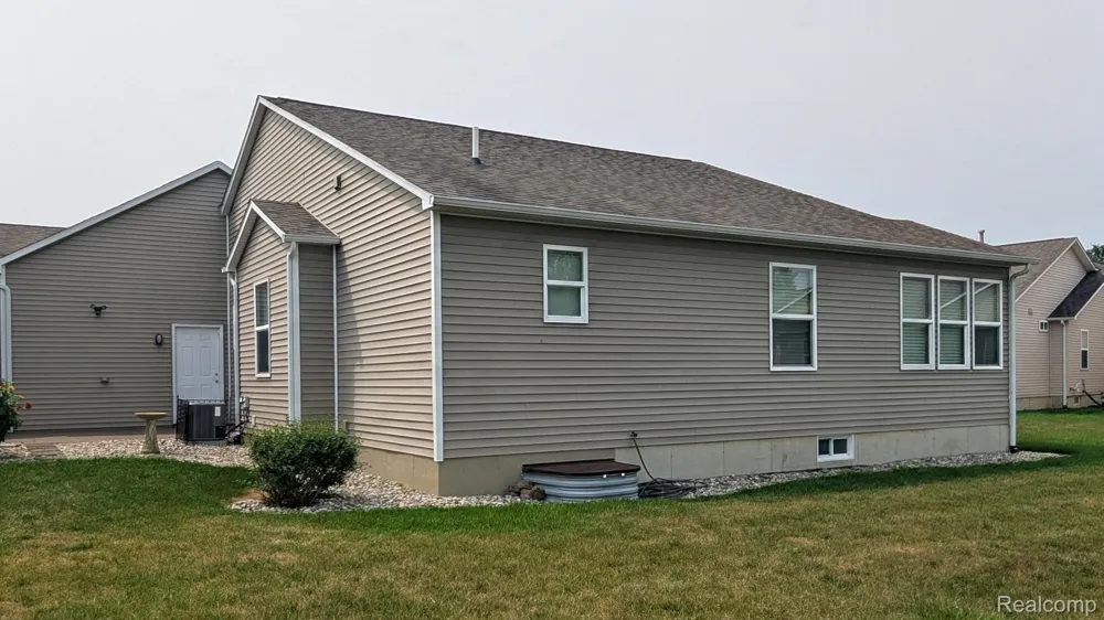 7260 Lindsey Drive Swartz Creek City, MI 48473
