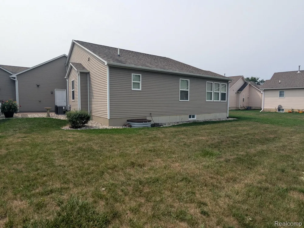 7260 Lindsey Drive Swartz Creek City, MI 48473