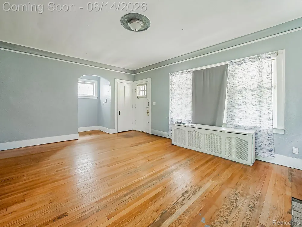 348 Monterey Street Highland Park City, MI 48203