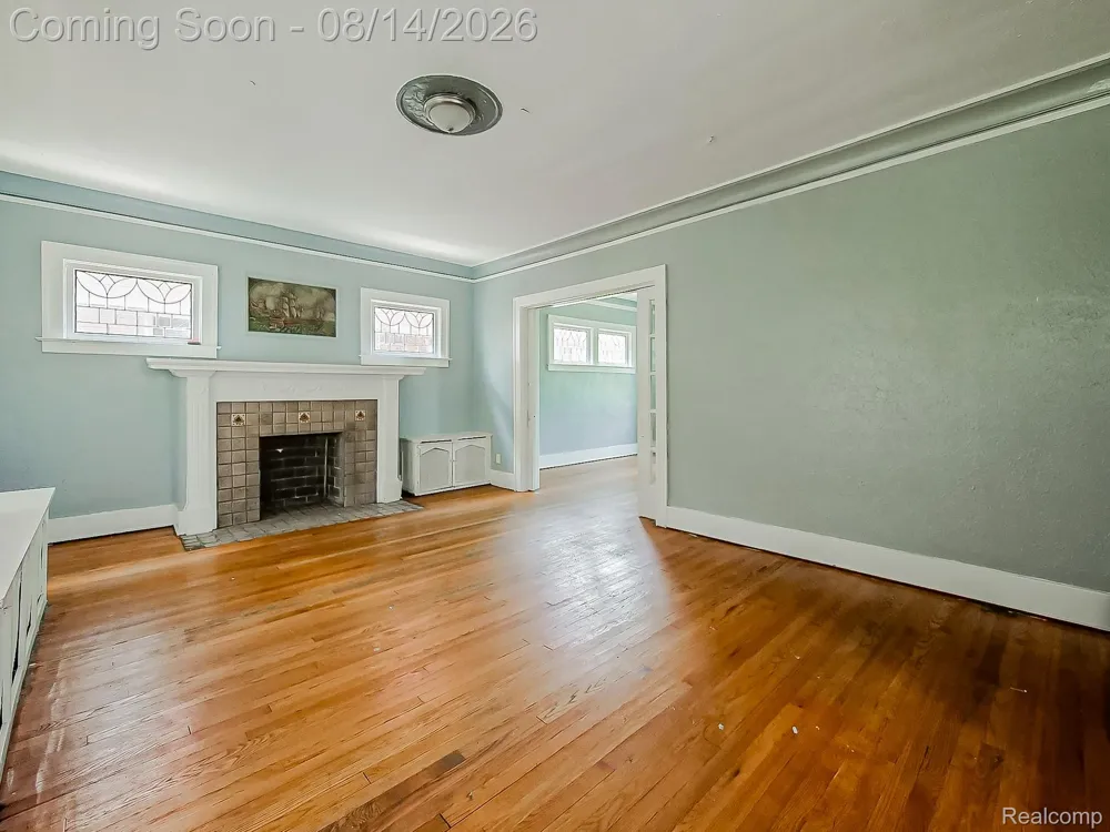 348 Monterey Street Highland Park City, MI 48203