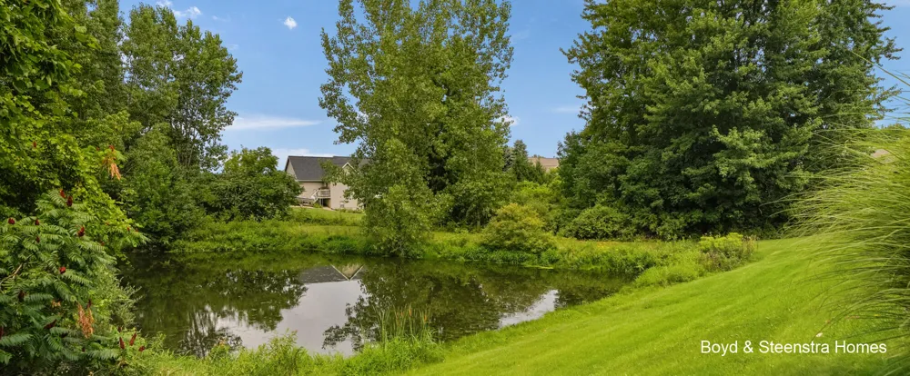 5279 Fawn Creek Drive SW Wyoming City, MI 49418