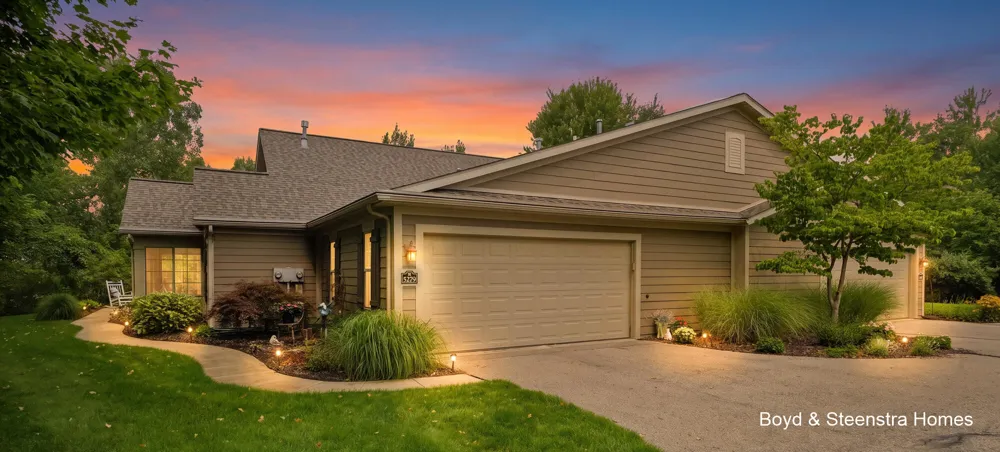 5279 Fawn Creek Drive SW Wyoming City, MI 49418