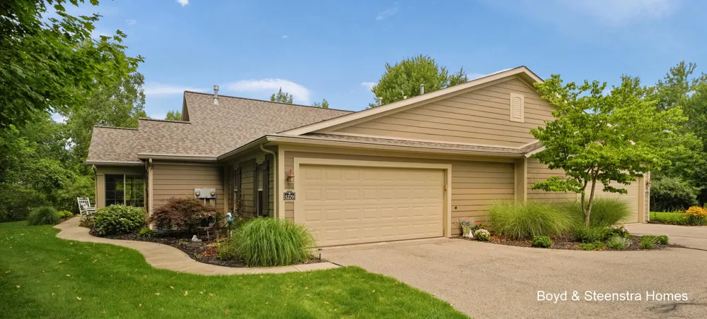 5279 Fawn Creek Drive SW Wyoming City, MI 49418