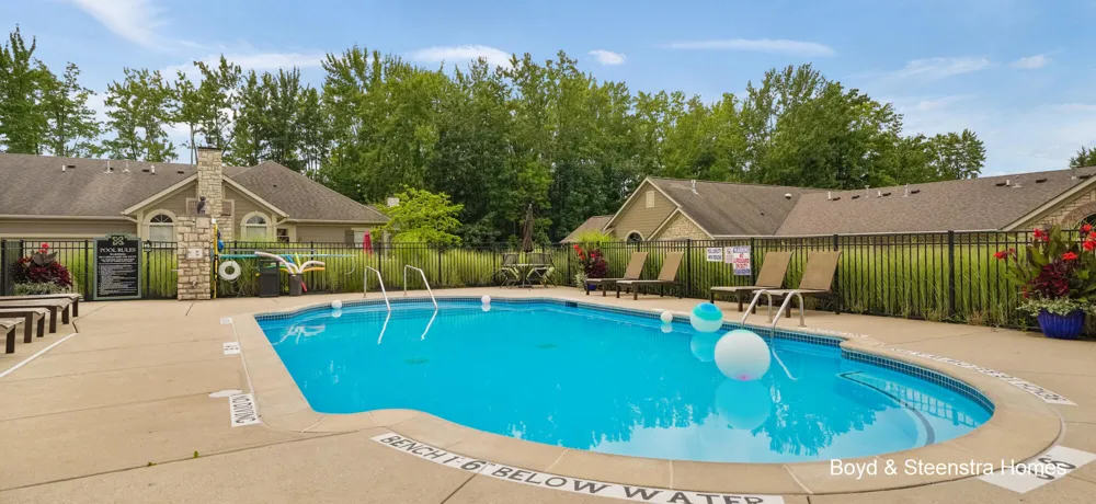 5279 Fawn Creek Drive SW Wyoming City, MI 49418