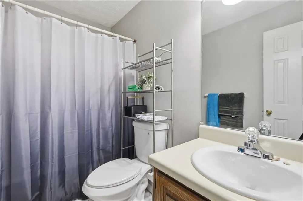 4012 Woodridge Way Tucker, GA 30084