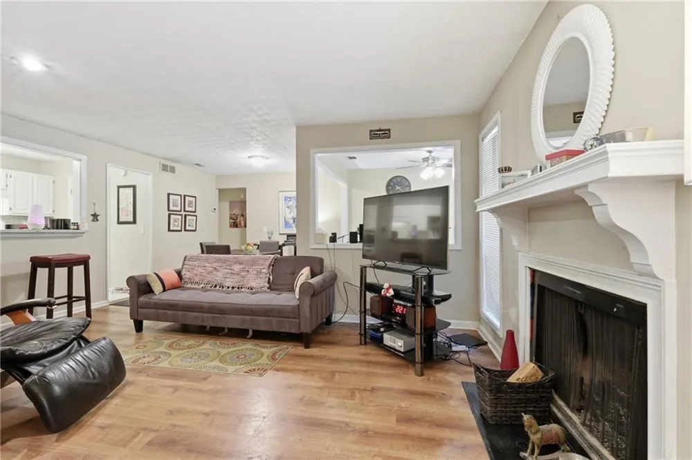 4012 Woodridge Way Tucker, GA 30084