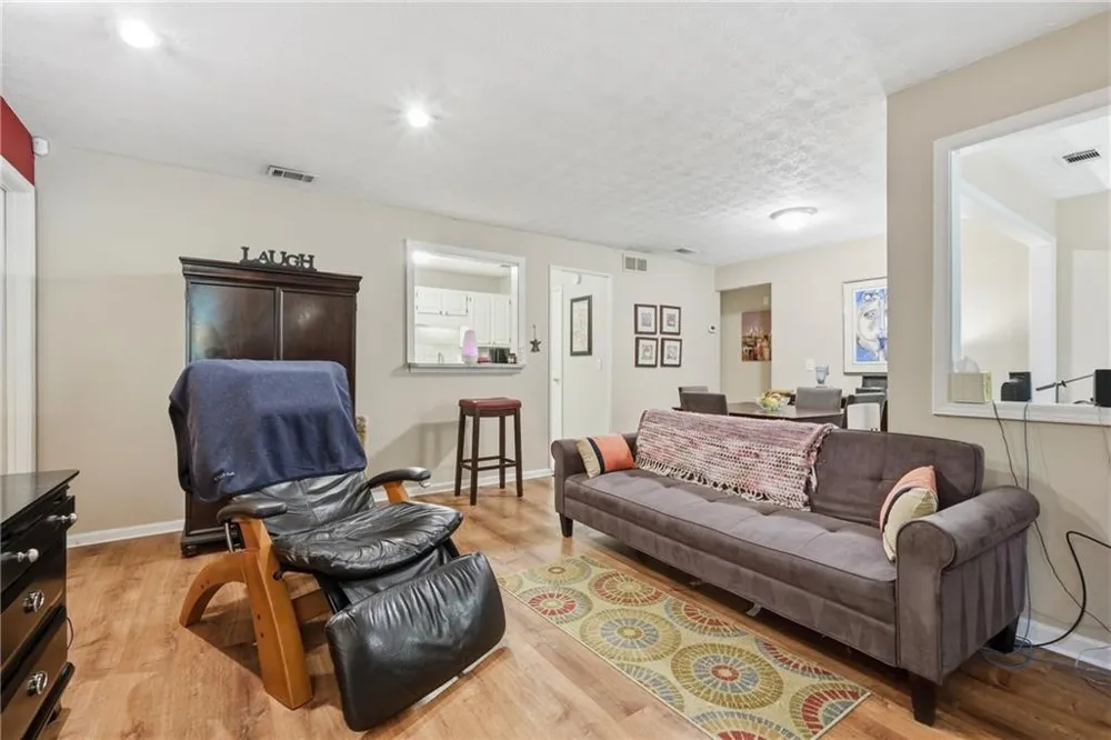 4012 Woodridge Way Tucker, GA 30084