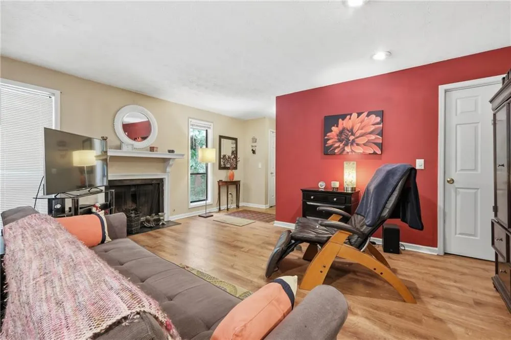 4012 Woodridge Way Tucker, GA 30084