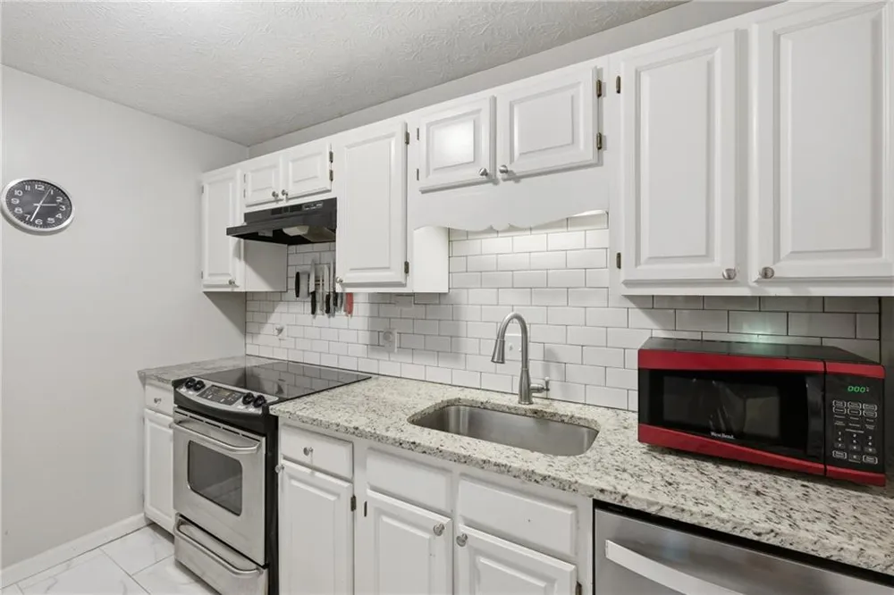4012 Woodridge Way Tucker, GA 30084