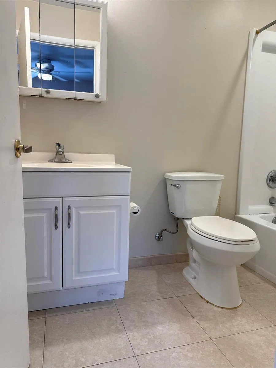 141 Ipswich Street #3 Boca Raton, FL 33487