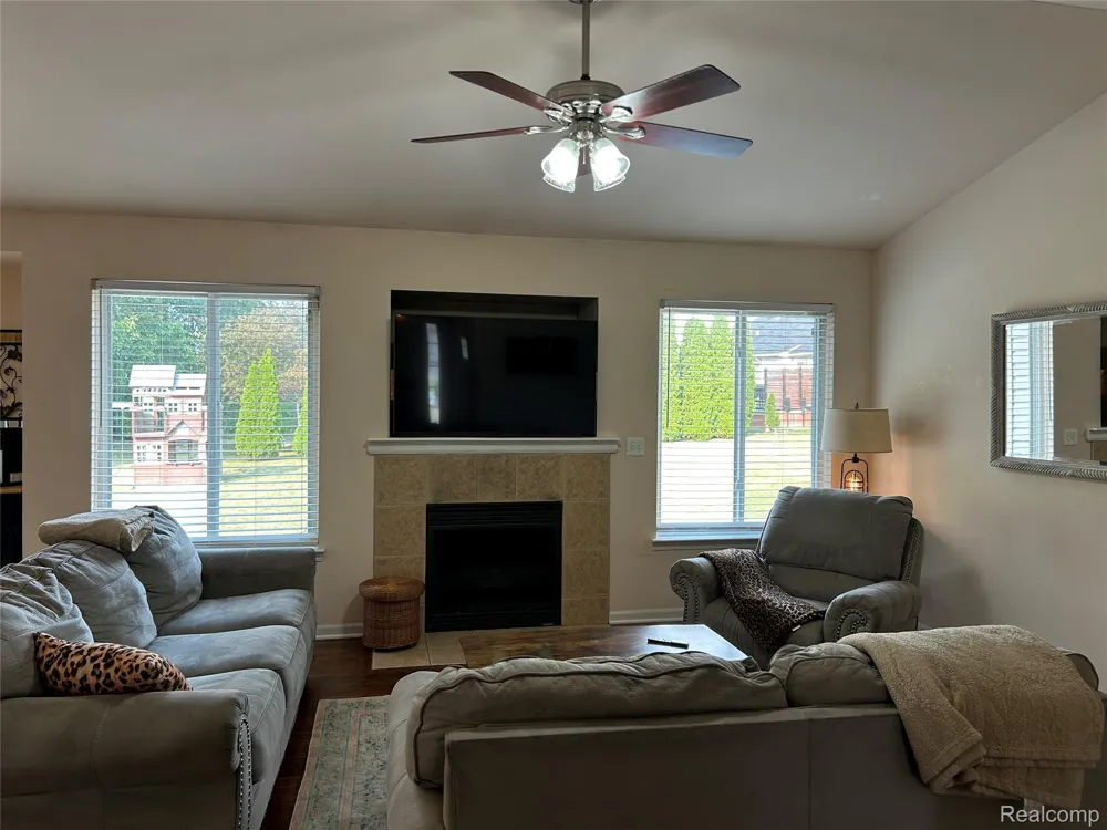 8074 Bradbury Lane Mundy Township, MI 48439