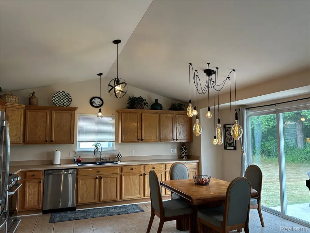8074 Bradbury Lane Mundy Township, MI 48439
