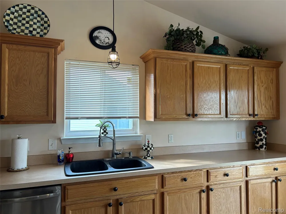 8074 Bradbury Lane Mundy Township, MI 48439
