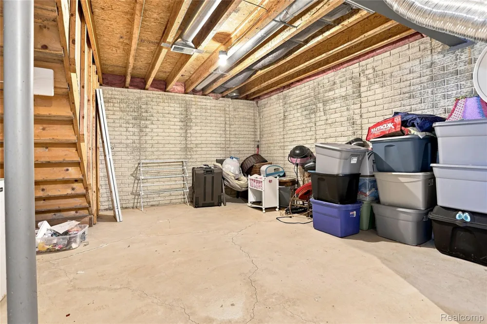 8074 Bradbury Lane Mundy Township, MI 48439