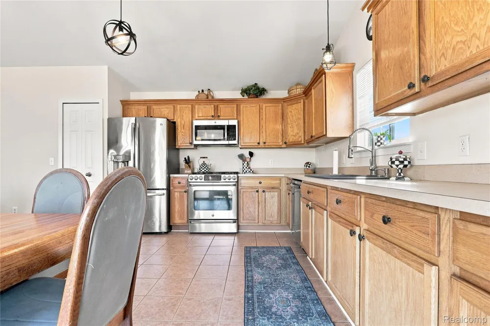 8074 Bradbury Lane Mundy Township, MI 48439