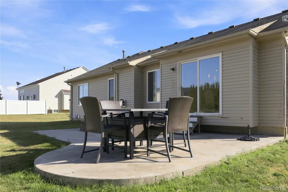 8074 Bradbury Lane Mundy Township, MI 48439