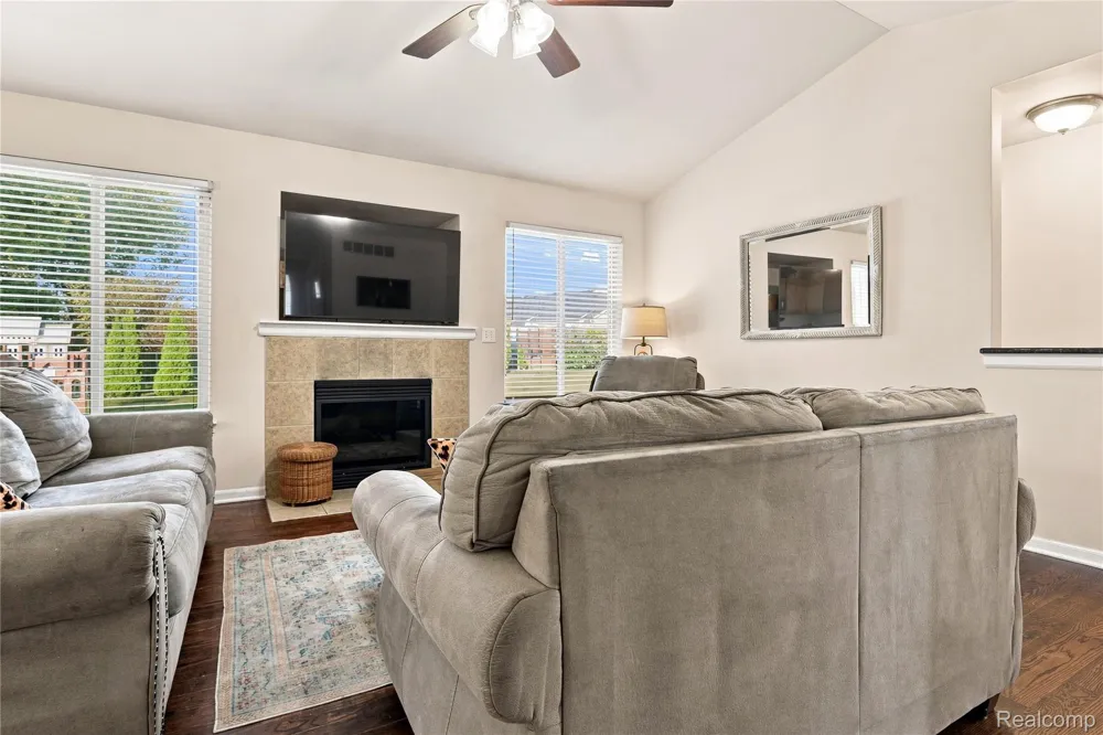 8074 Bradbury Lane Mundy Township, MI 48439