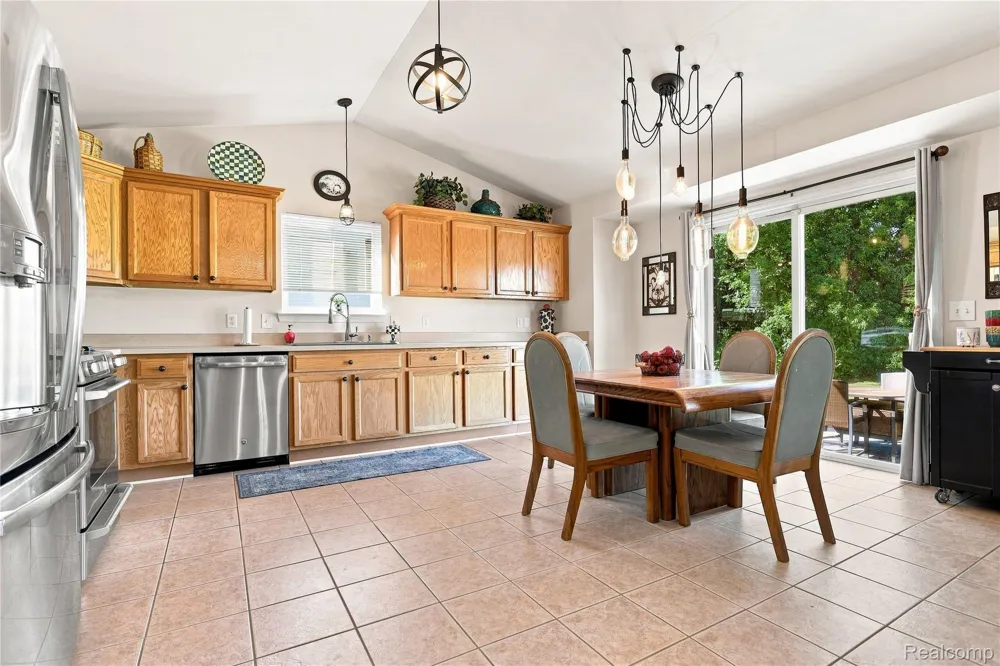 8074 Bradbury Lane Mundy Township, MI 48439