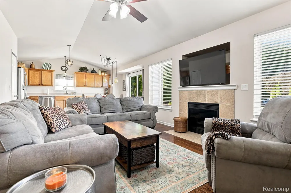 8074 Bradbury Lane Mundy Township, MI 48439