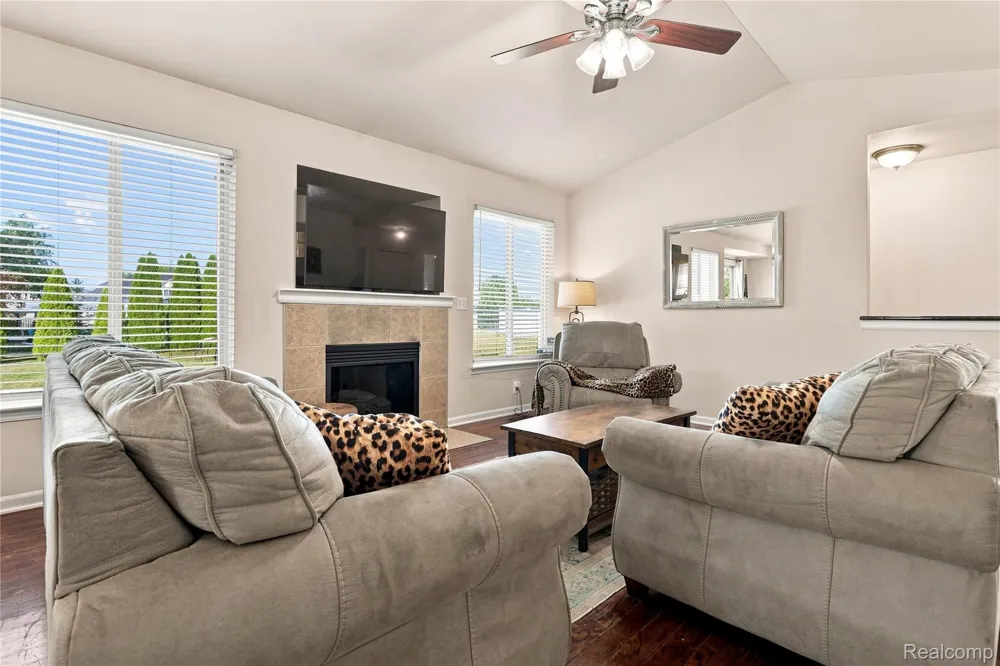 8074 Bradbury Lane Mundy Township, MI 48439