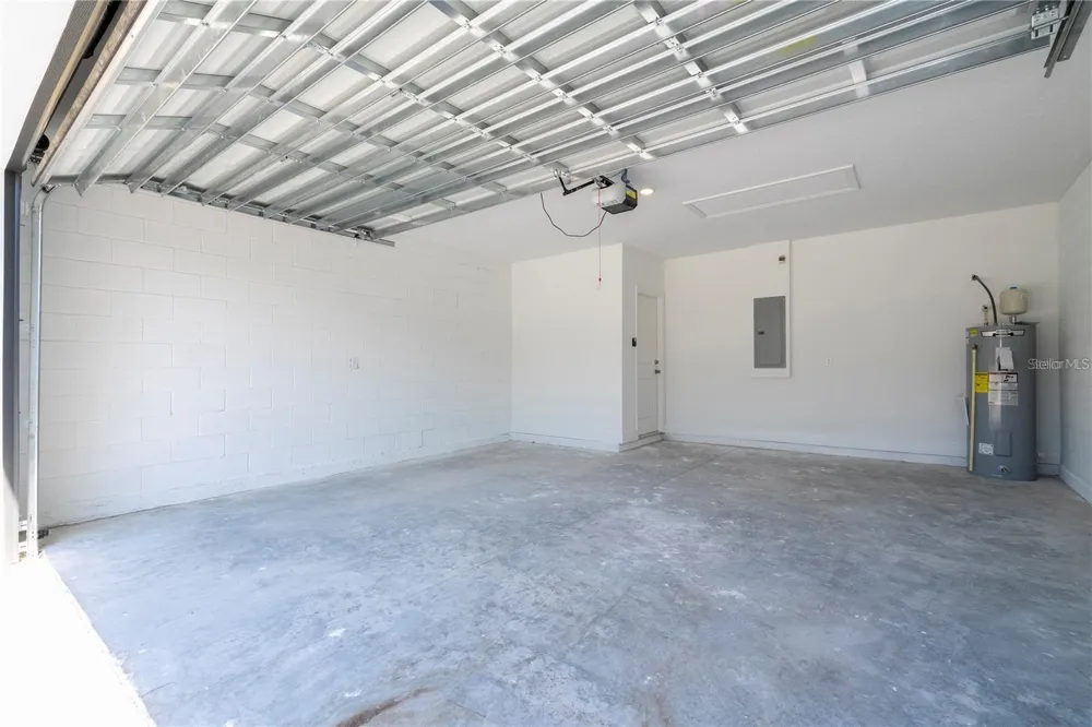 42021 TAMARAC STREET Eustis, FL 32736