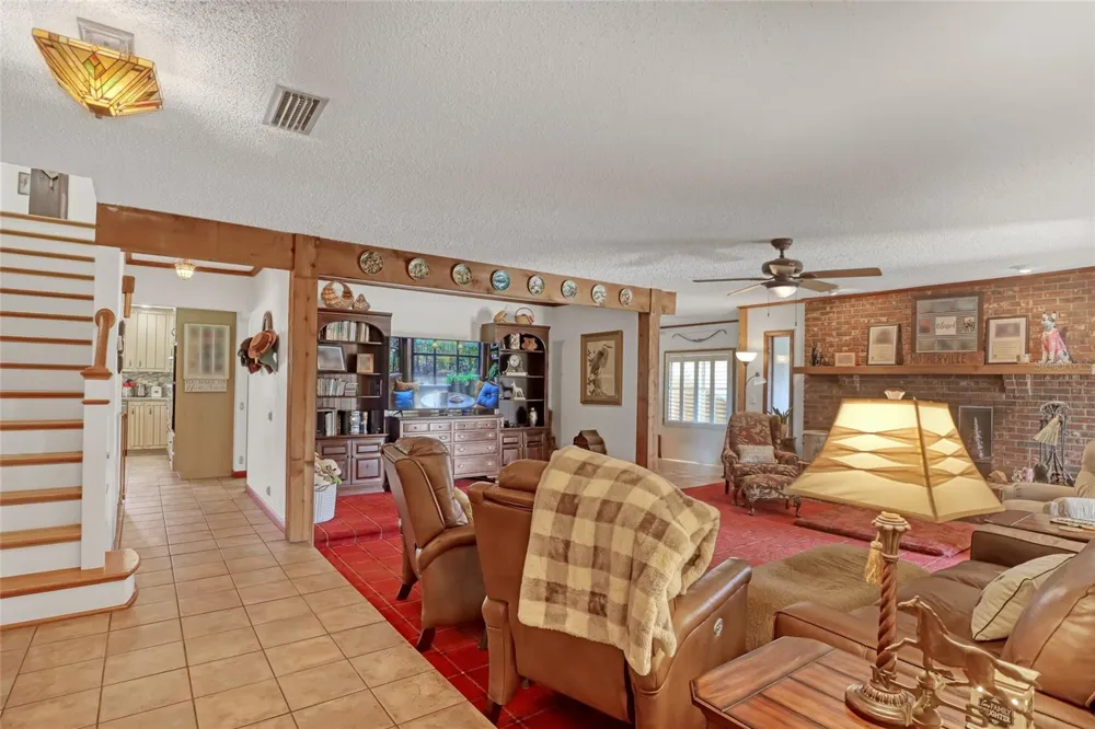 5005 HIGHWAY 1 Mims, FL 32754