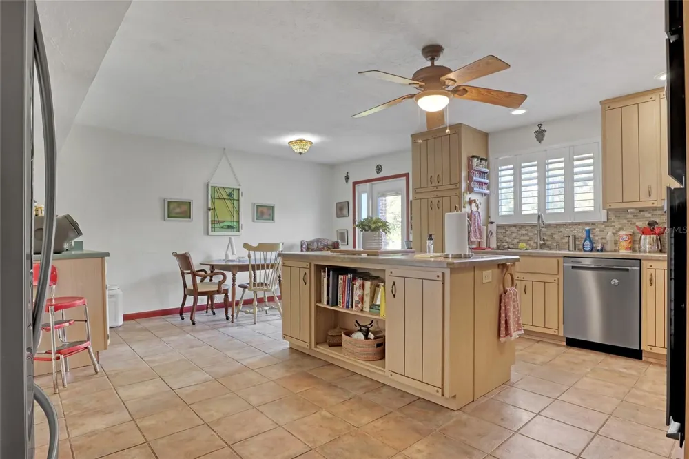 5005 HIGHWAY 1 Mims, FL 32754