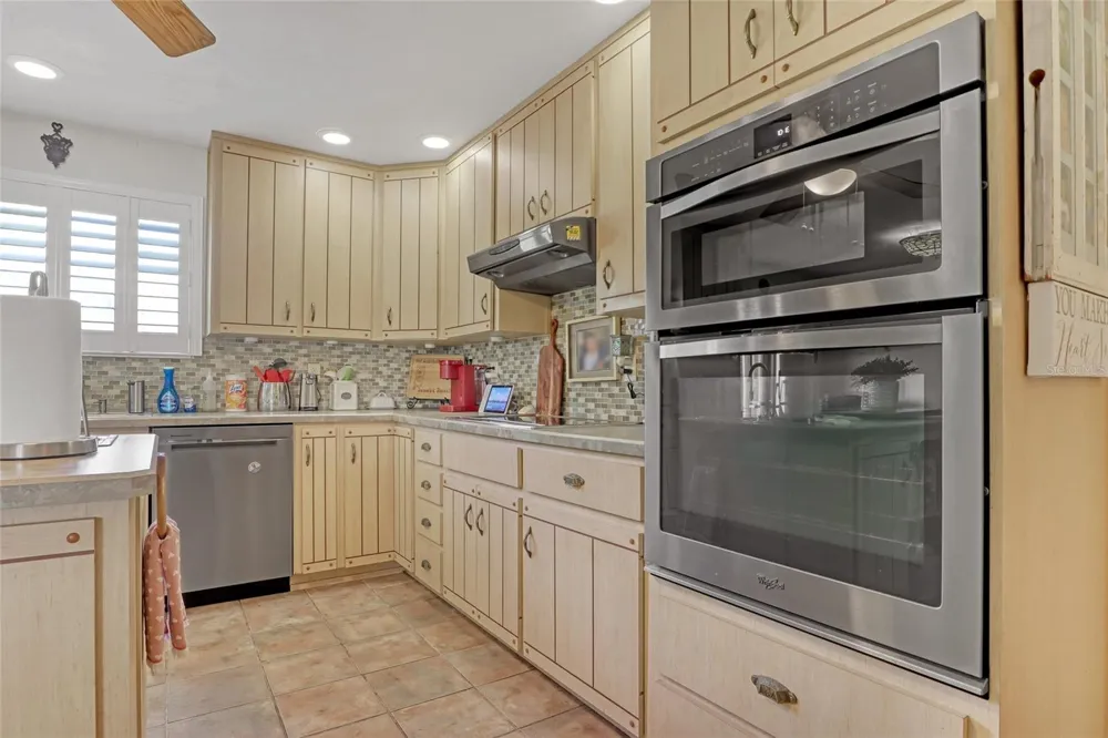 5005 HIGHWAY 1 Mims, FL 32754
