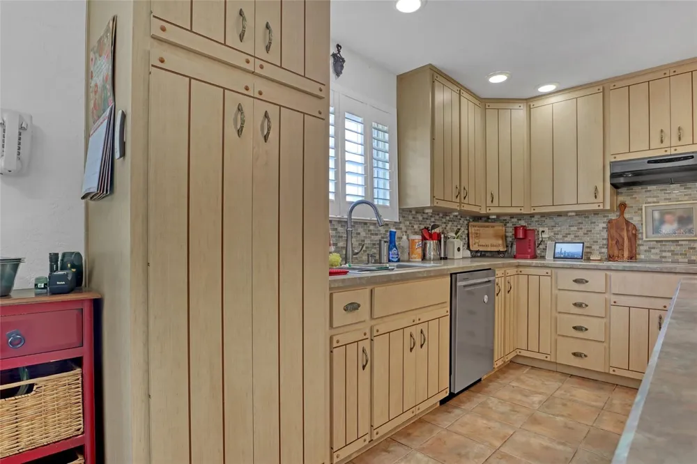 5005 HIGHWAY 1 Mims, FL 32754