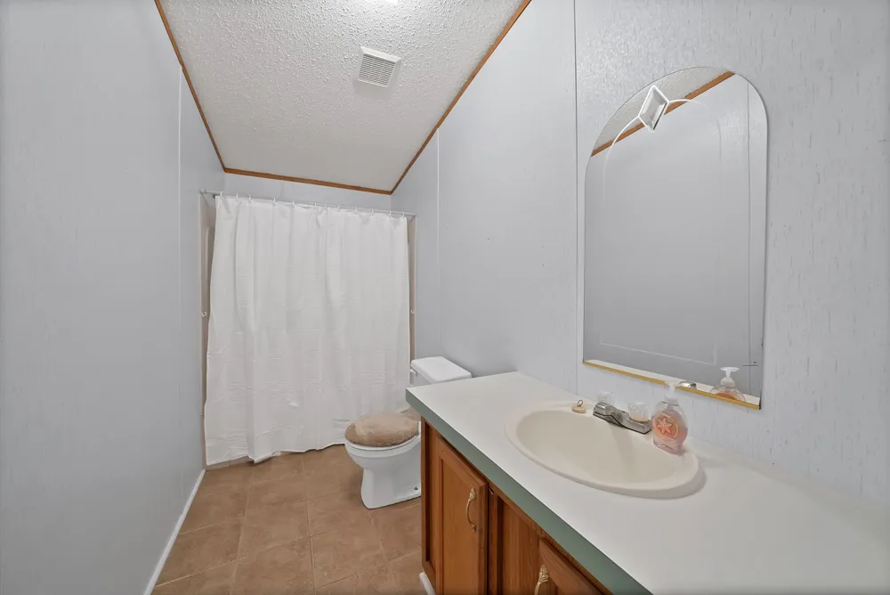 212 Ponderosa Lane Burleson, TX 76028
