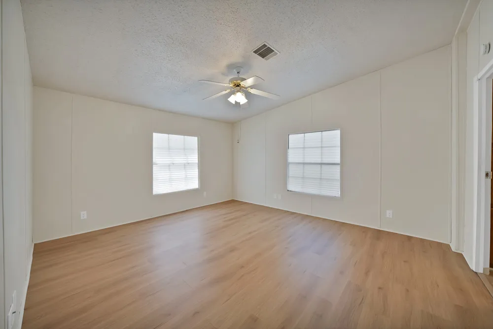 212 Ponderosa Lane Burleson, TX 76028
