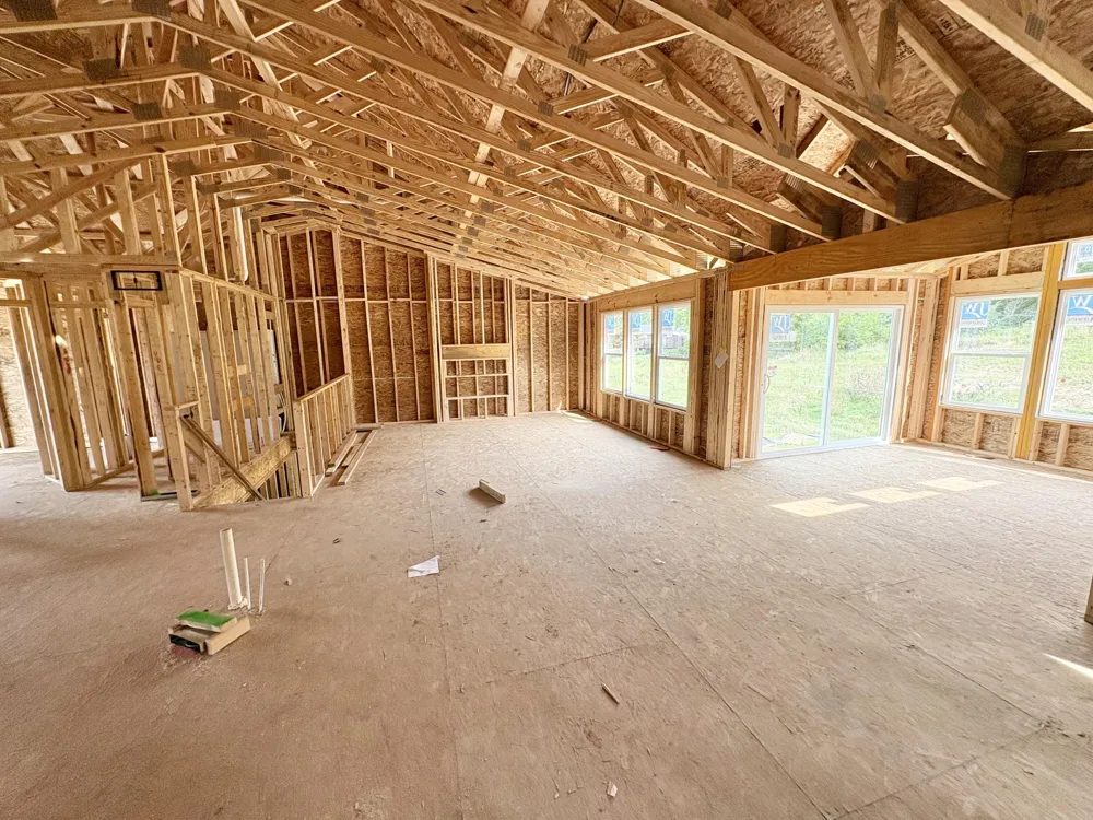 8332 Kettle Oak Drive SE Alto, MI 49302